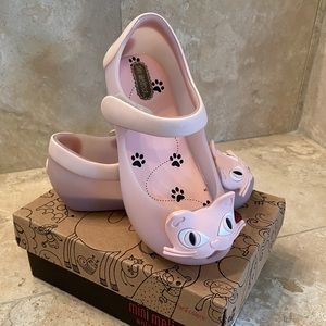 EUC Mini Melissa Ultragirl II Pink Cat Size 10